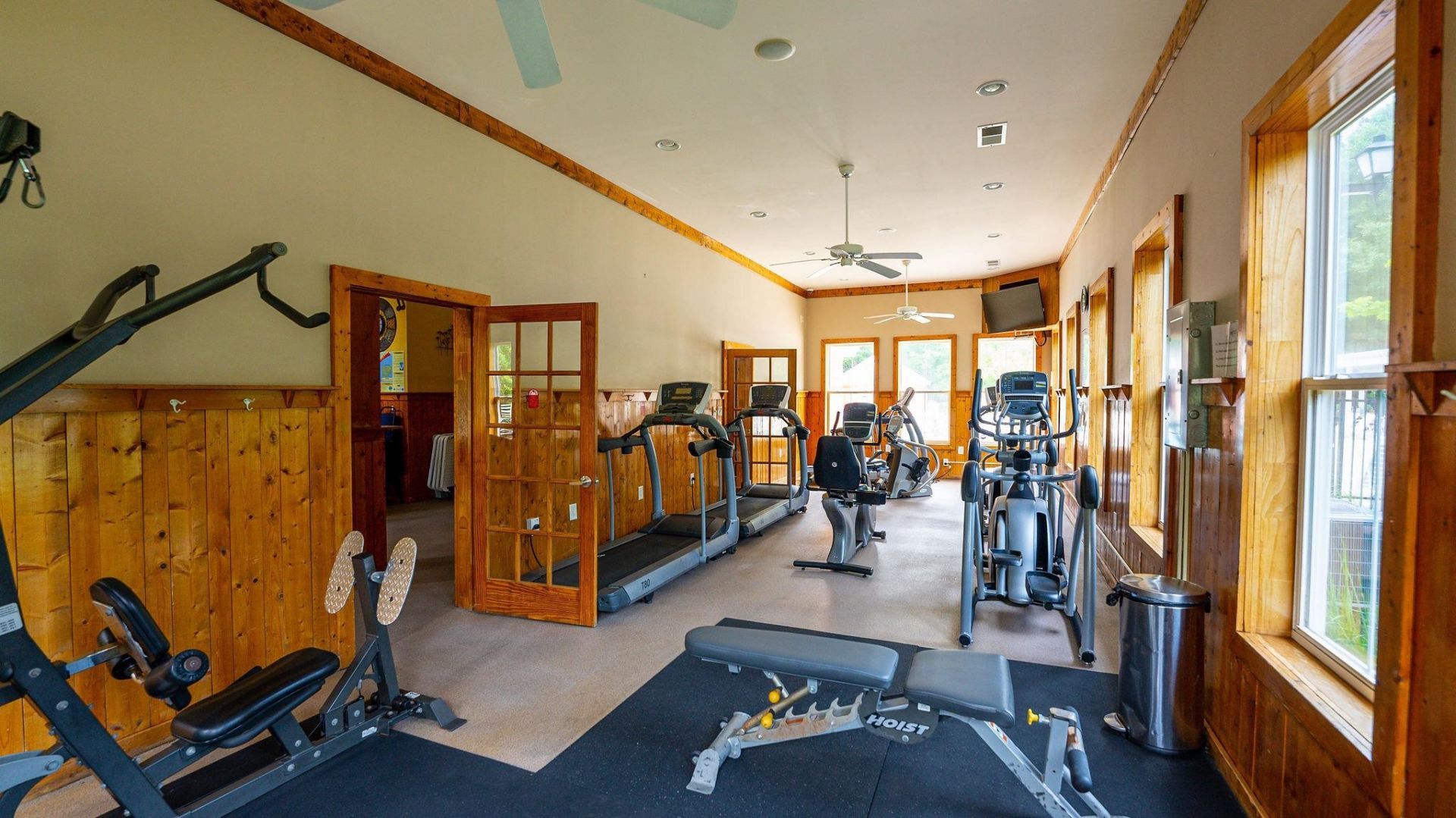 2069 Haystack Way  Photo 11
