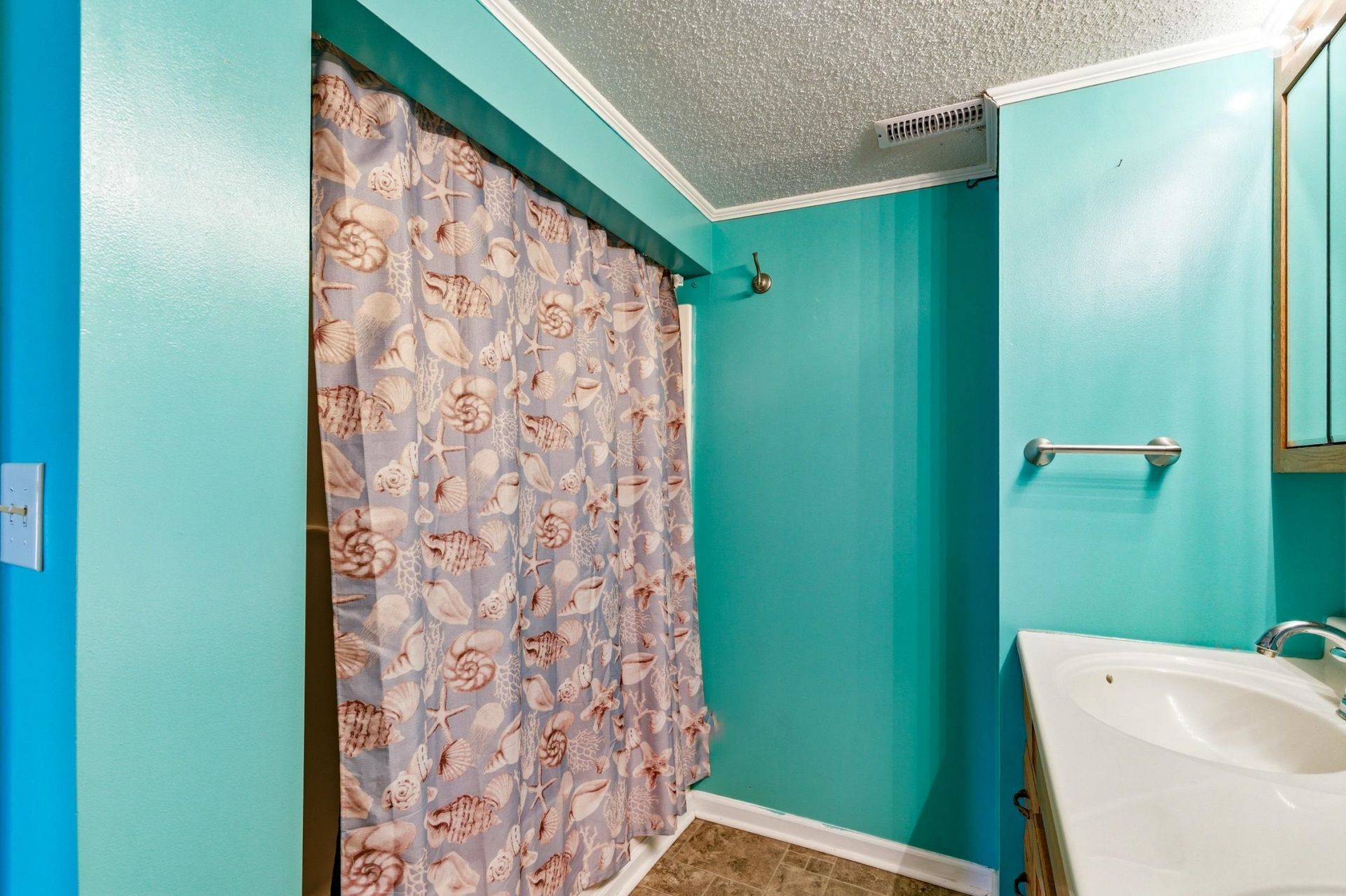 3101 4th Ave.  Photo 27