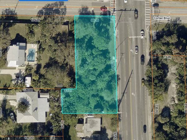 2800 S 25th S Street, Fort Pierce, FL 34981