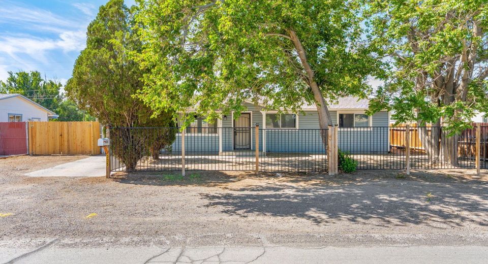 335 Mccart Street, Fernley, NV 89408 Photo