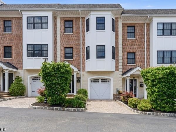 4 Central Ave, Caldwell, NJ 07006