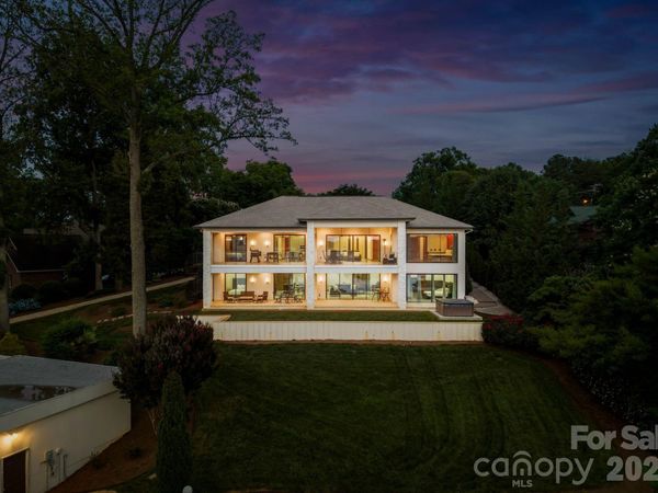 7272 Lynbrook Circle, Denver, NC 28037