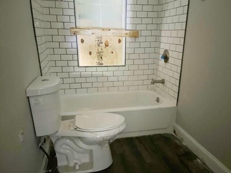 818 E Whittier Street, Columbus, OH 43206 Photo 6