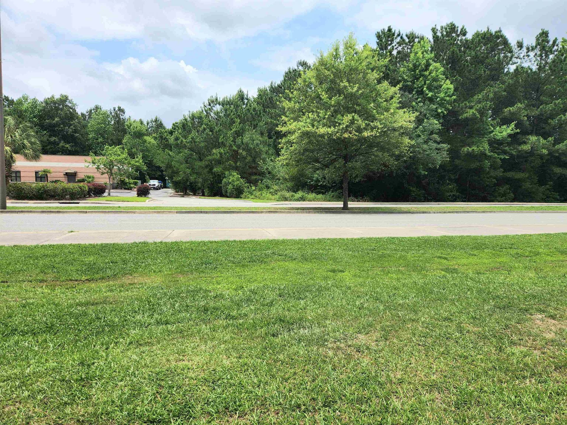 Lot 10 Mill Pond Rd. Photo 2