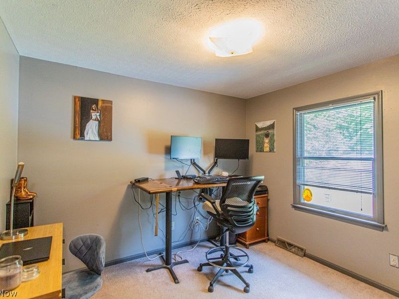 220 Fox Run, Cortland, OH 44410 Photo 40