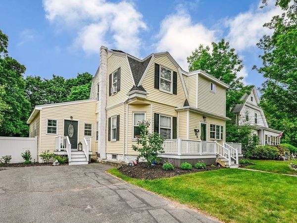31 Emery St, Holbrook, MA 02343