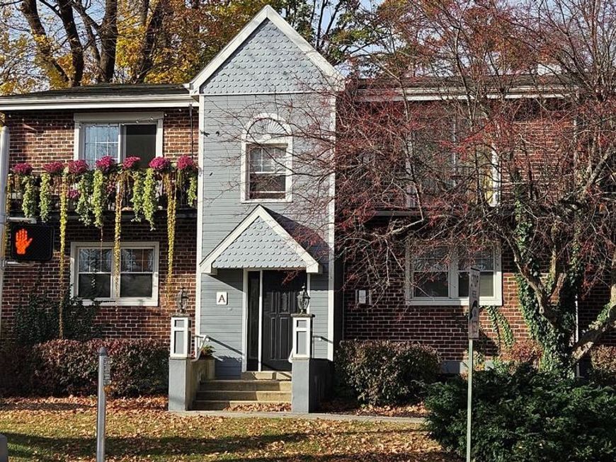 200 N Wayne Avenue, Unit 9, Wayne, PA 19087 Main Photo
