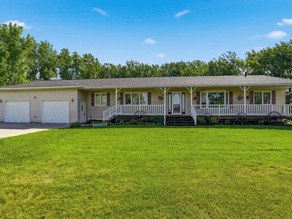 2778 22nd Street NE, Manvel, ND 58256