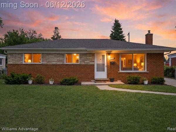 25506 Virginia Drive , Warren, MI 48091