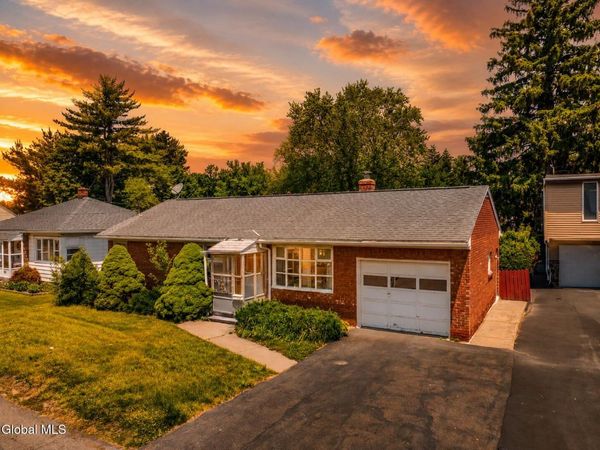 9 Garden Avenue, Albany, NY 12203