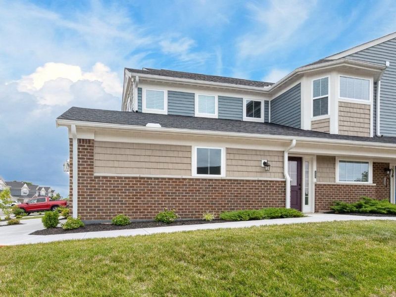 4425 Waters Edge Lane, Turtle Creek Twp, OH 45036 Photo 8