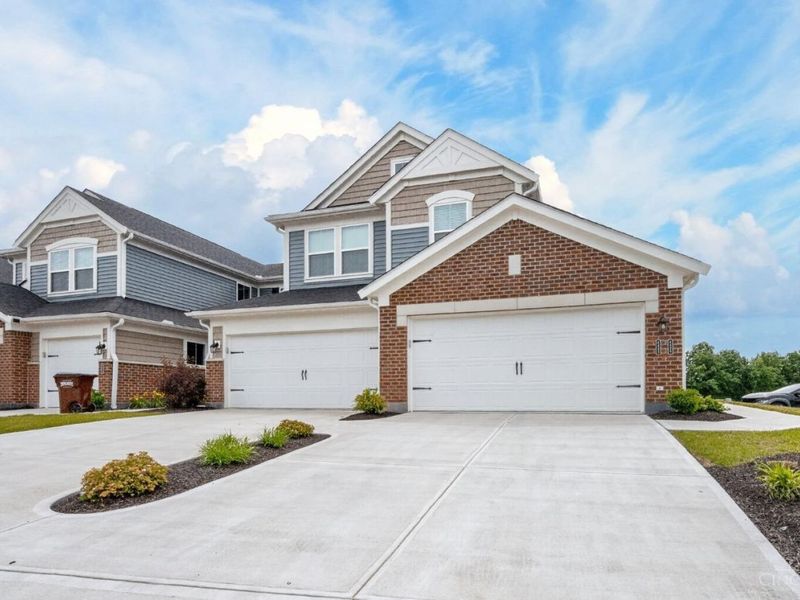 4425 Waters Edge Lane, Turtle Creek Twp, OH 45036 Photo 9