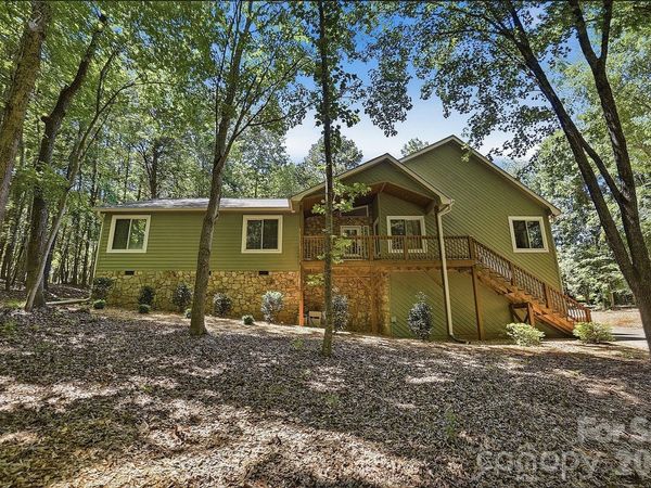 14428 Harbor Estate Road, Charlotte, NC 28278