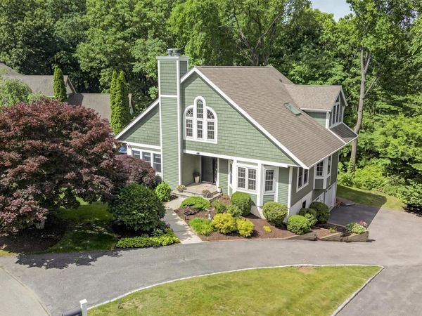 40 Nottingham Way , Mahopac, NY 10541