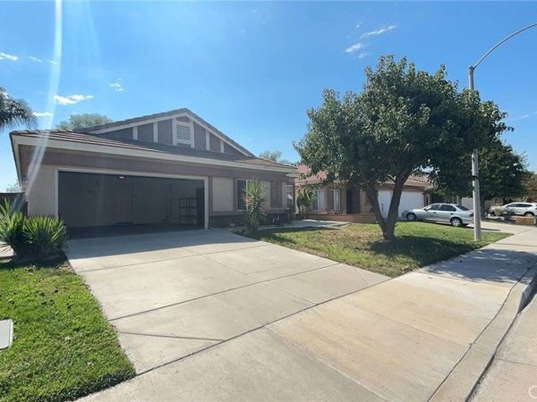 27531 Sierra Madre, Murrieta, CA 92563