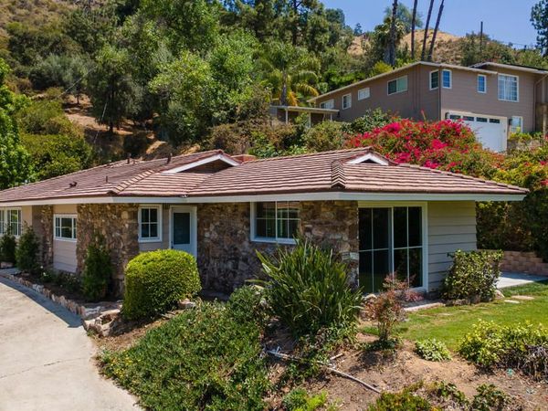 555 Paulette Place, La Canada Flintridge, CA 91011