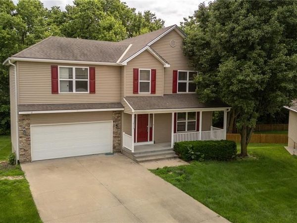 12202 N Highland Avenue, Kansas City, MO 64165