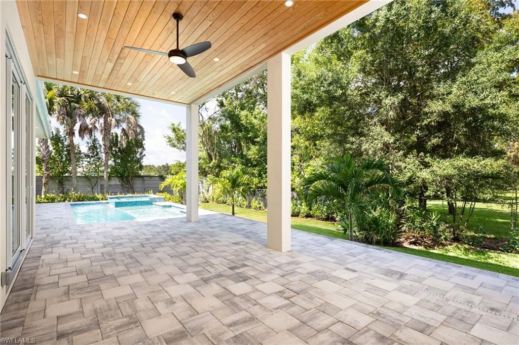 2854 Coach House Way, Naples, FL 34105 Photo