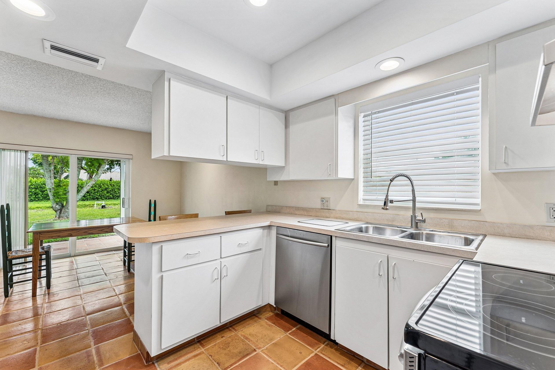 3150 Pinehurst Drive, Lake Worth, FL 33467 Photo