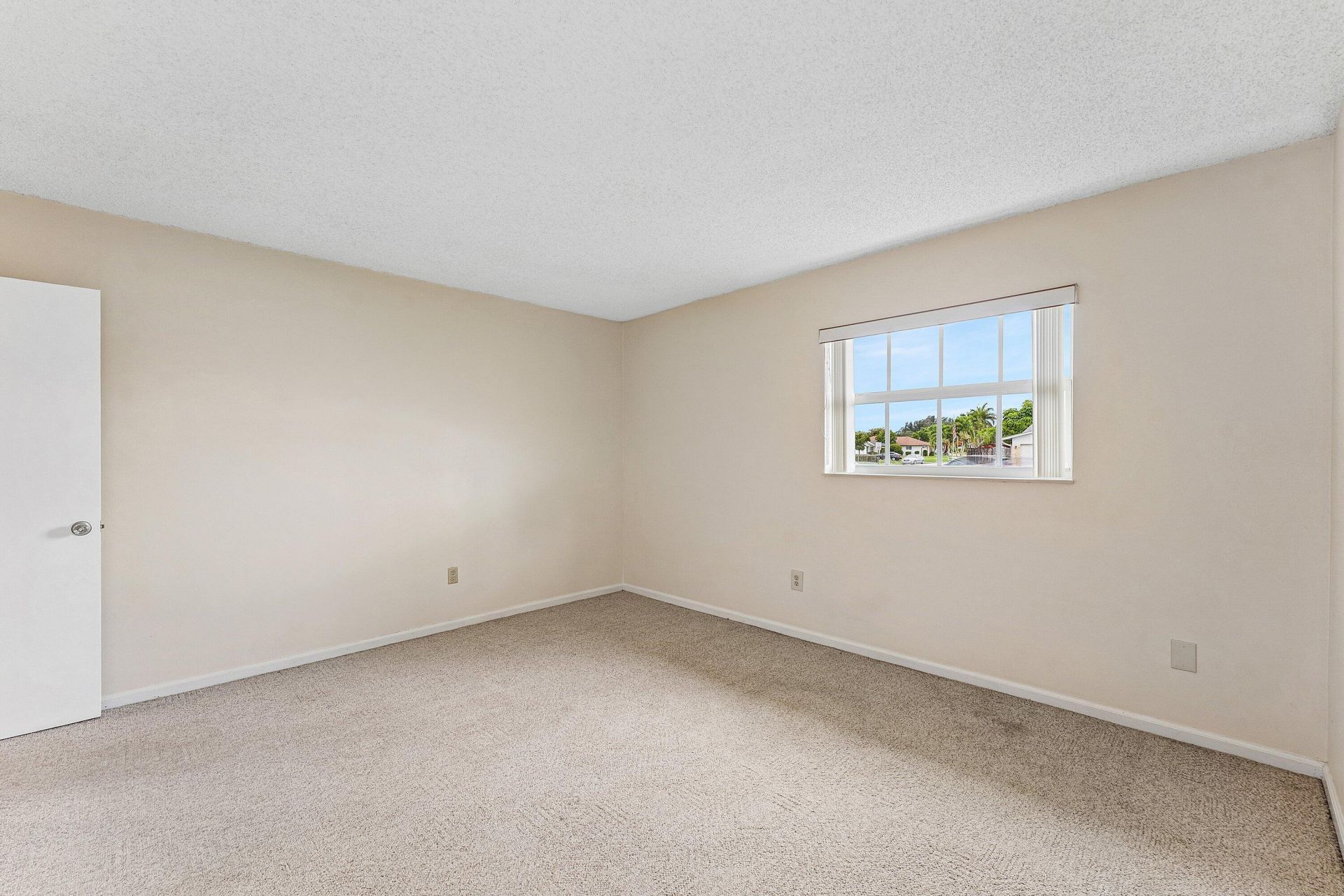3150 Pinehurst Drive, Lake Worth, FL 33467 Photo