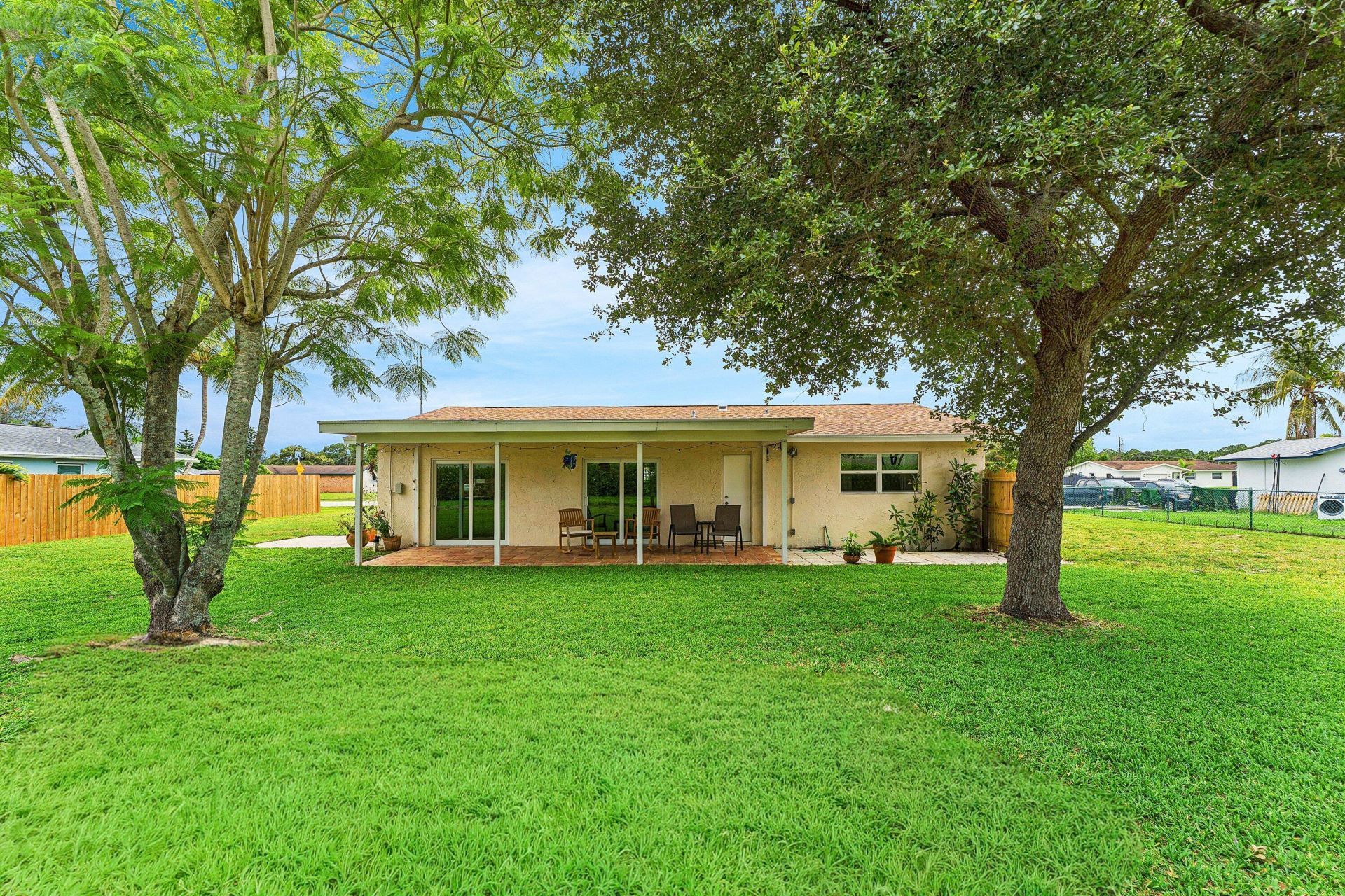 3150 Pinehurst Drive, Lake Worth, FL 33467 Photo