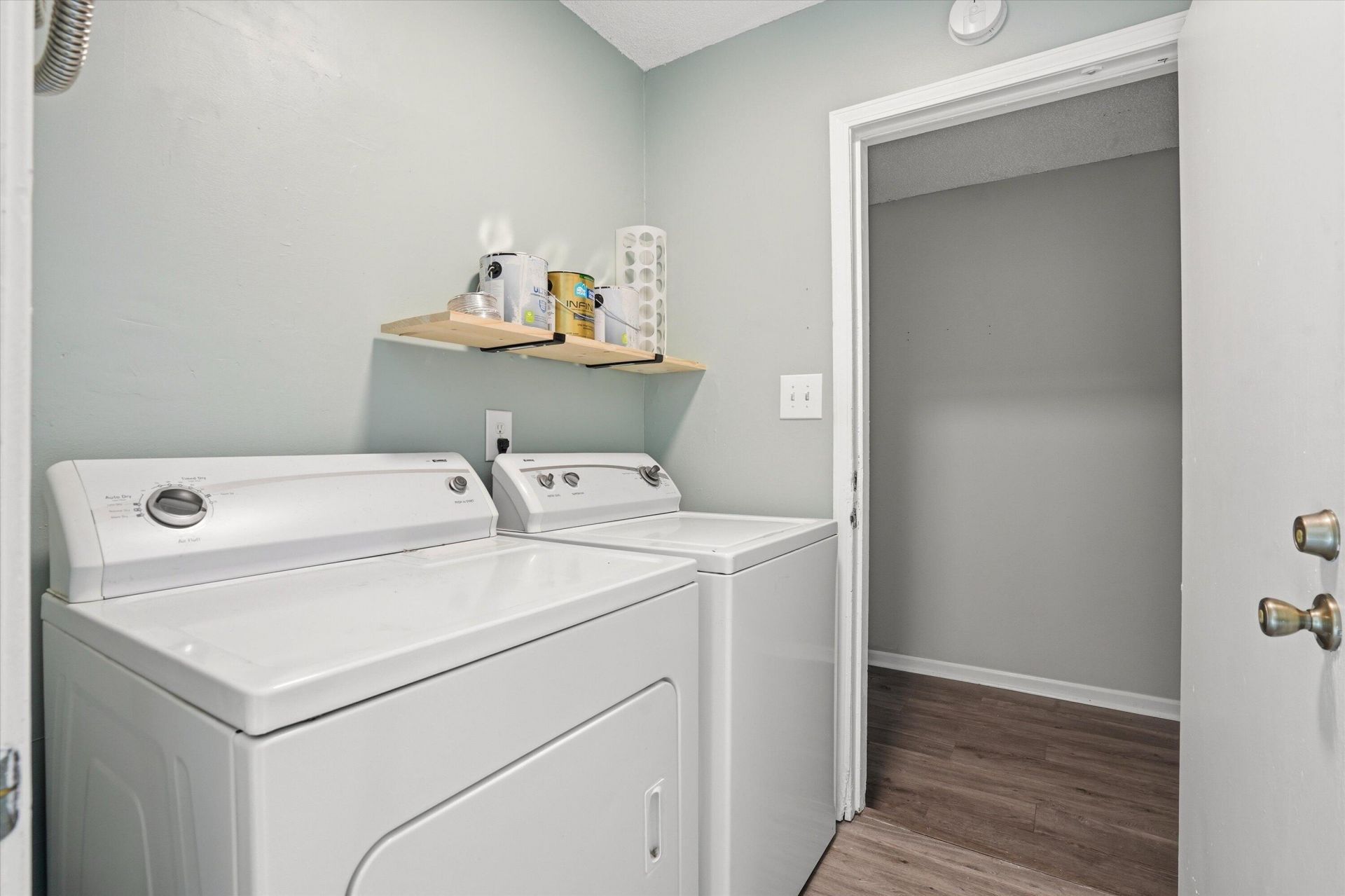 4466 Mixedwood Drive Photo 23