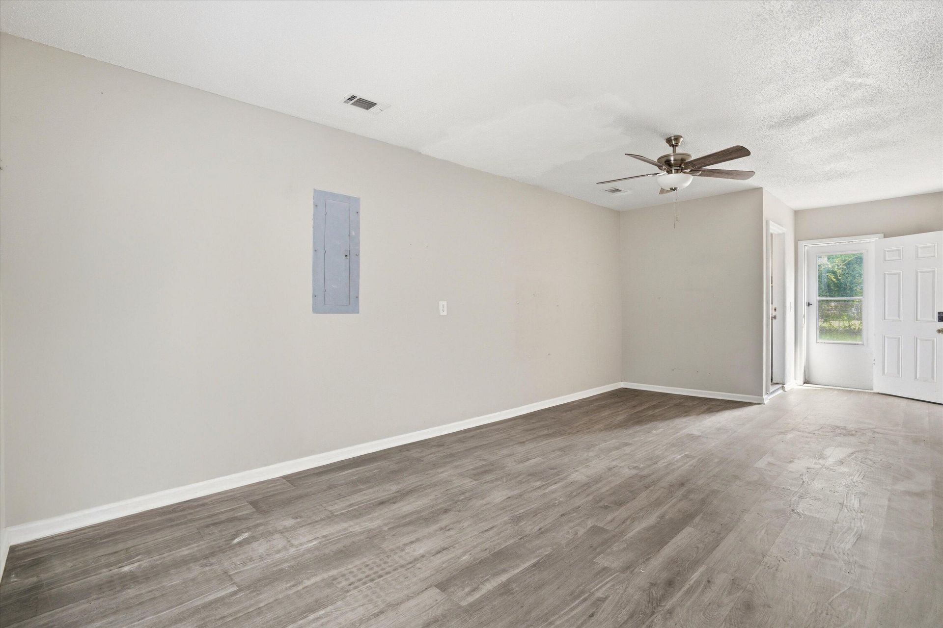 4466 Mixedwood Drive Photo 25