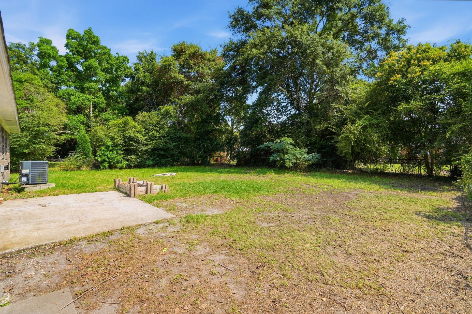 4466 Mixedwood Drive Photo 27