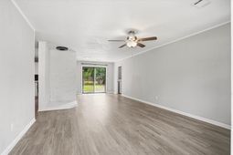 4466 Mixedwood Drive photo 4