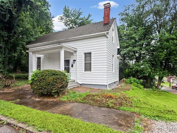 327 N 1st Street, Belleville, IL 62220
