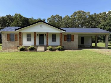 282 Resin Ln., Bee Branch, AR 72013