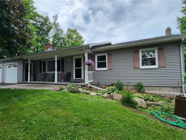 7383 Lakeside Road, Ontario, NY 14519