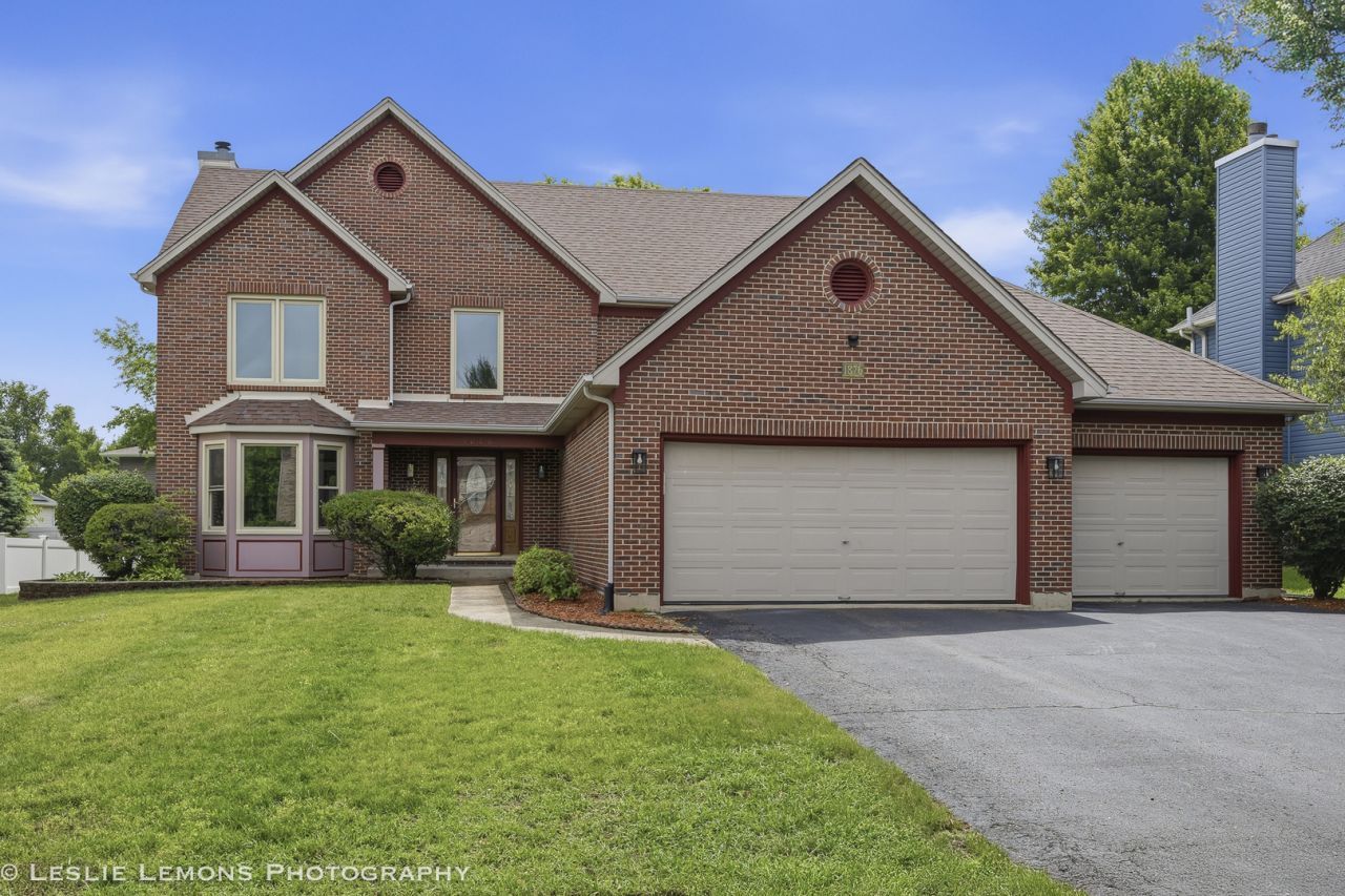 1876 Marne Road , Bolingbrook, IL 60490