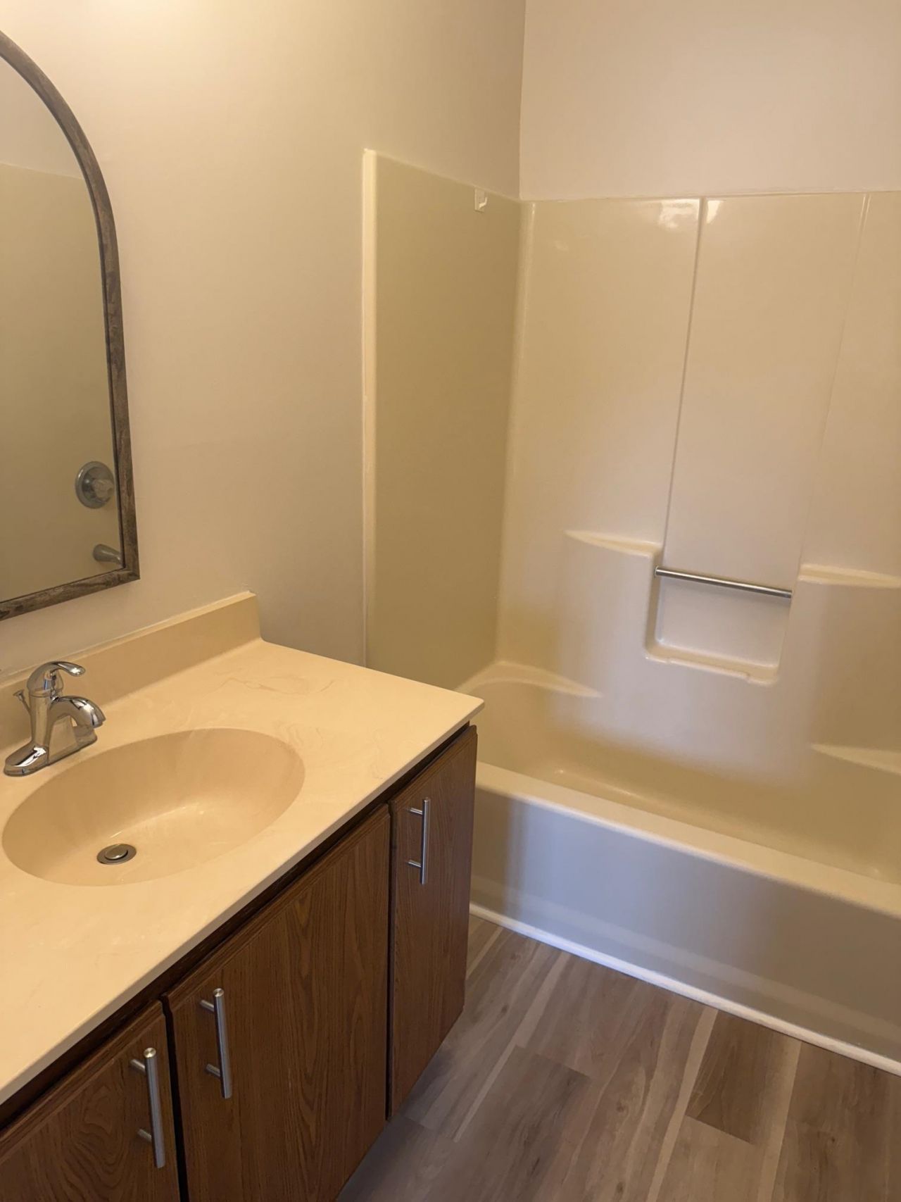 205 Double Eagle Dr.  Photo 9