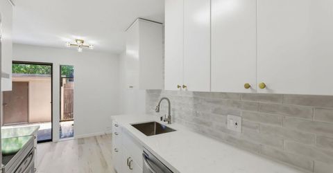 2201 Woodside Ln #1, Unit 1, Sacramento, CA 95825 Photo