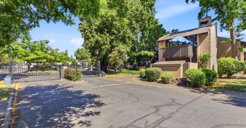 2201 Woodside Ln #1, Unit 1, Sacramento, CA 95825 Photo