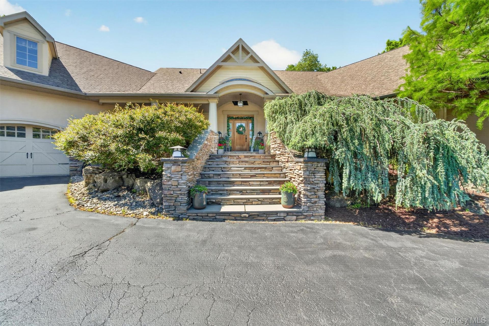 15 Entin Terrace, Warwick, NY 10990 Main Photo