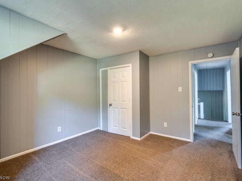 1886 Hillside Terrace, Akron, OH 44305 Photo 25