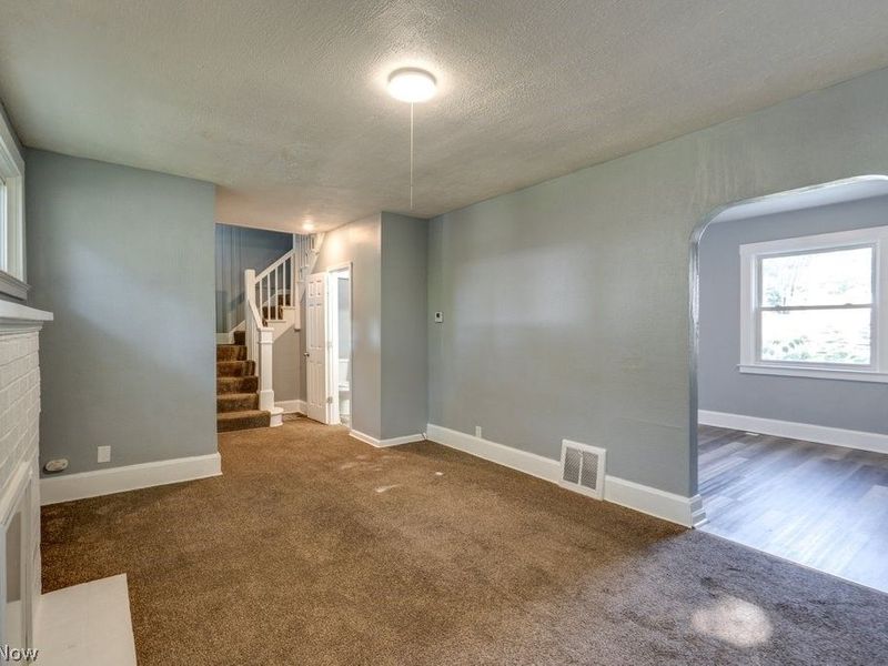 1886 Hillside Terrace, Akron, OH 44305 Photo 8