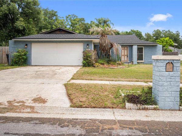 2015 RONALD CIRCLE , SEFFNER, FL 33584
