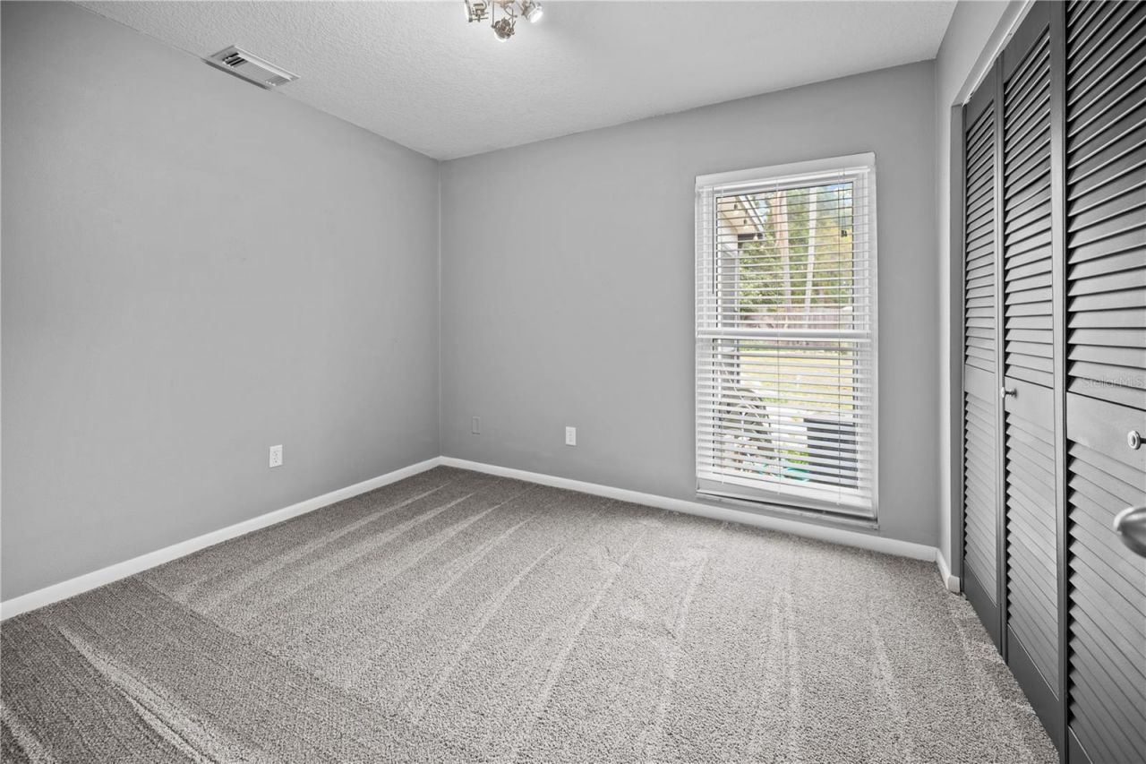 2015 Ronald Circle, Seffner, FL 33584 Photo