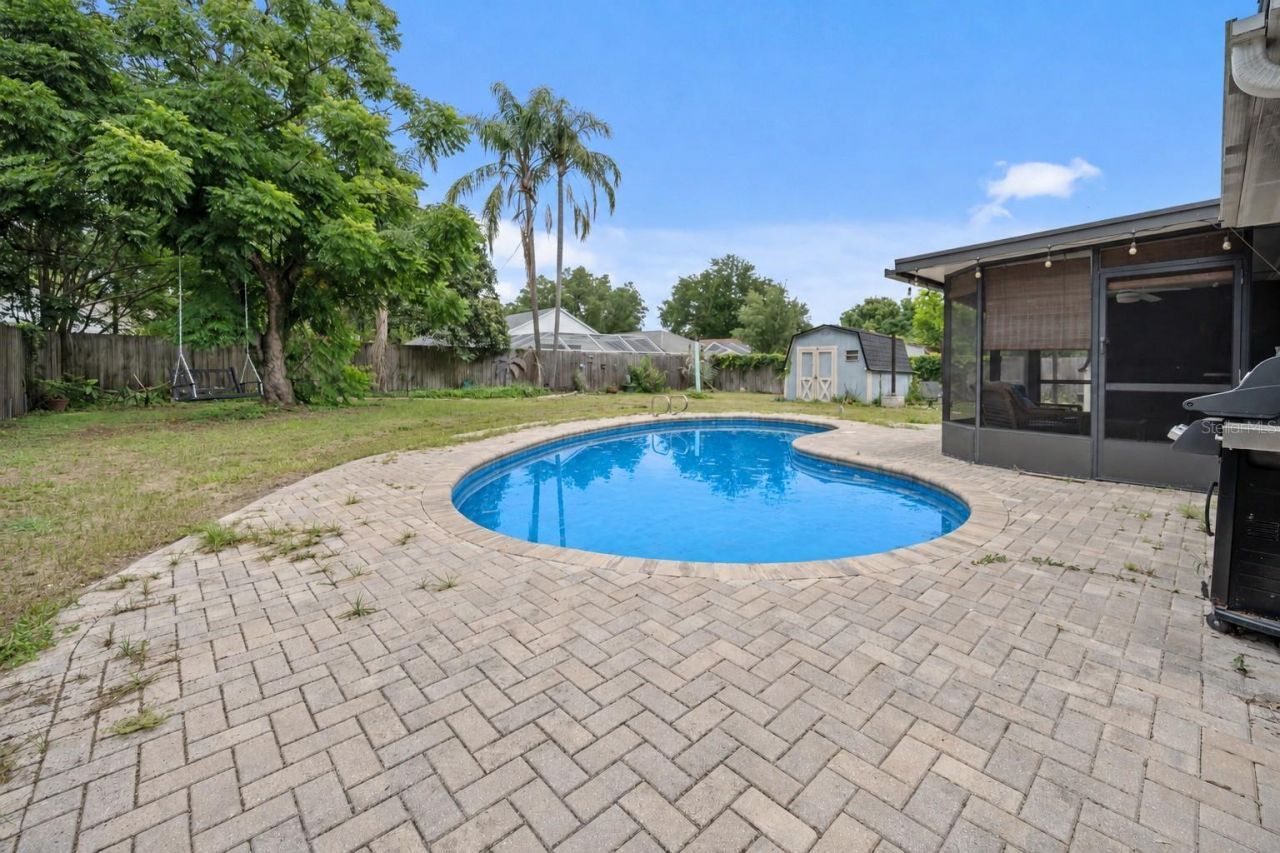 2015 Ronald Circle, Seffner, FL 33584 Photo