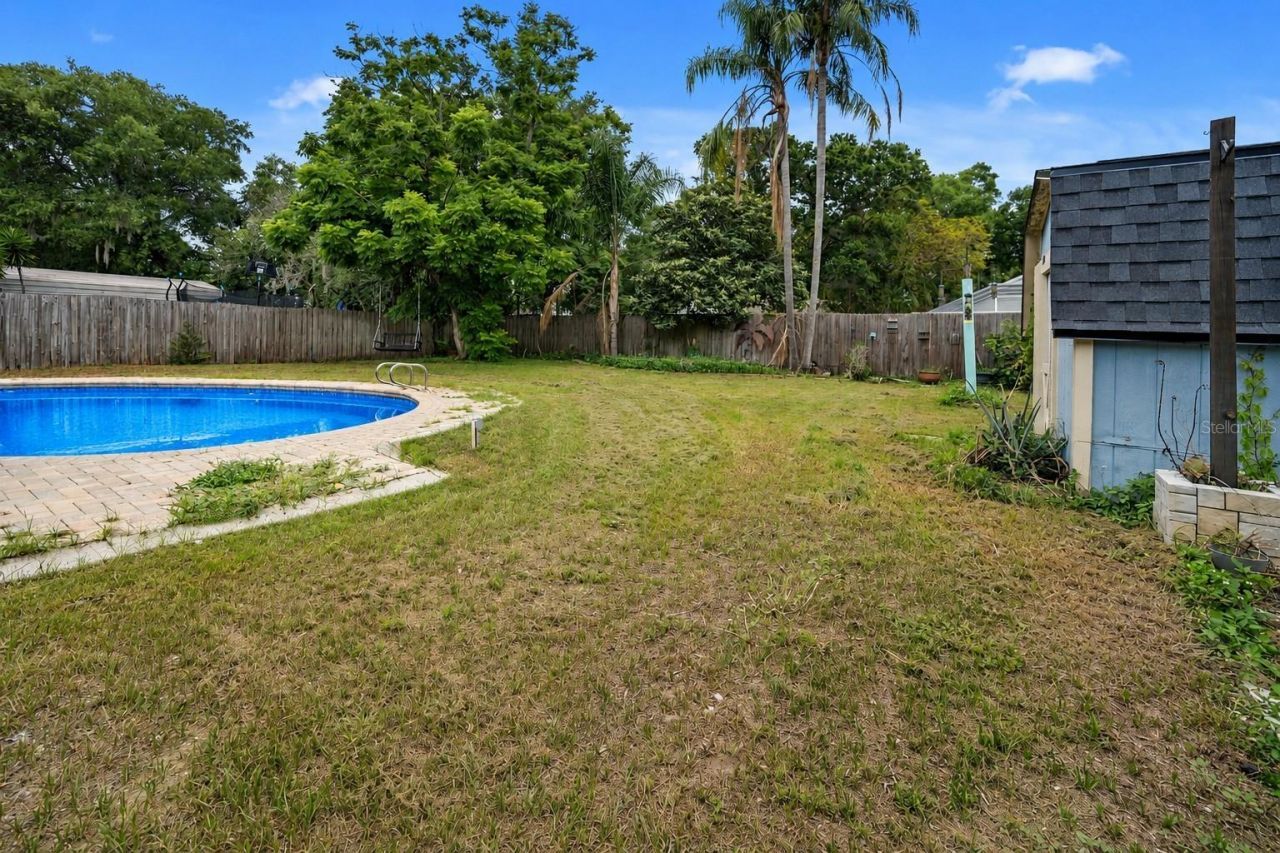 2015 Ronald Circle, Seffner, FL 33584 Photo