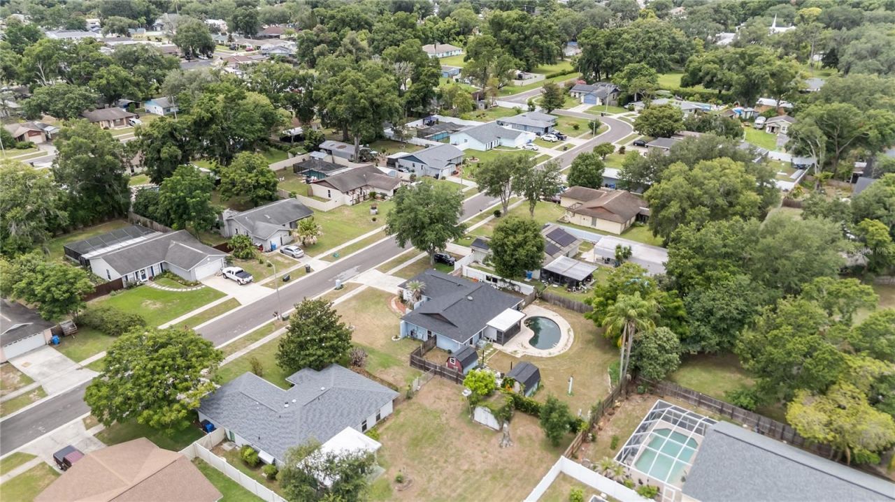 2015 Ronald Circle, Seffner, FL 33584 Photo