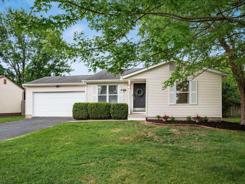 5369 Bramble Brook Drive, Columbus, OH 43228 Photo 1