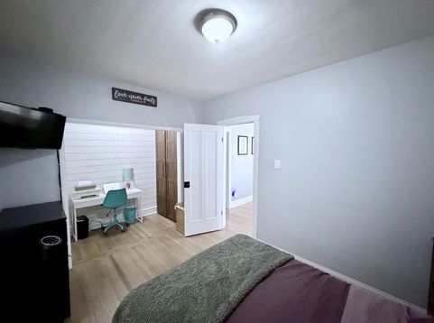 Main Photo