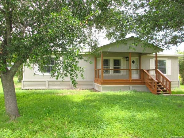 380 County Road 422, Dhanis, TX 78850