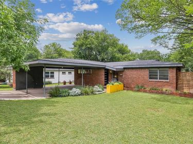 2223 Forest Oaks Drive, Dallas, TX 75228