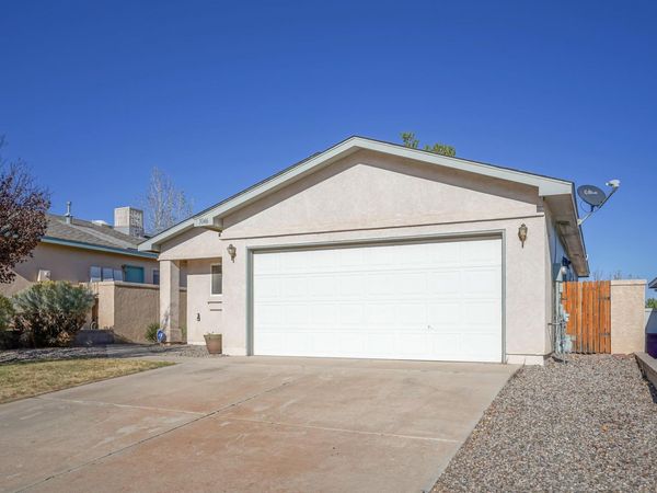3146 CHAMA MEADOWS Drive NE, Rio Rancho, NM 87144