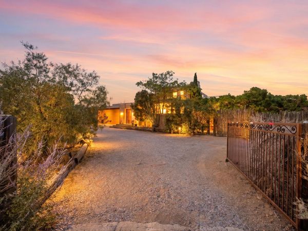 416 Camino Arco Iris, Corrales, NM 87048
